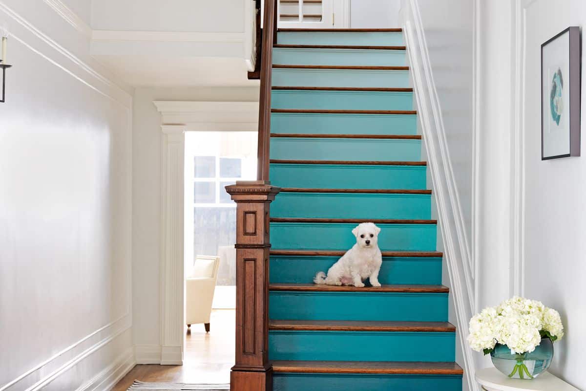 staircase painting ideas