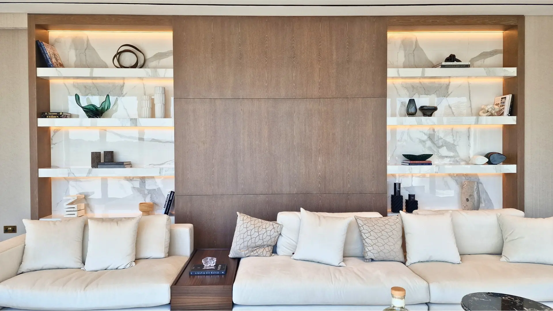 Dubai Lounge design